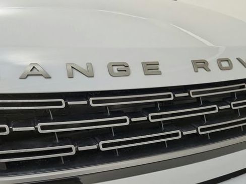 Used 2024 Land Rover Range Rover Evoque S AWD/4WD image 48