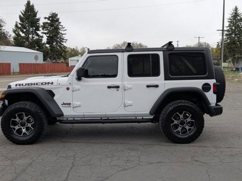 Used 2018 Jeep Wrangler Unlimited Rubicon image 9