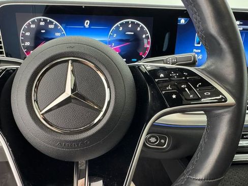 Used 2024 Mercedes-Benz GLE 450 4MATIC image 23