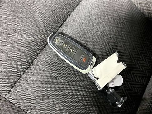 Used 2016 Ford Flex SEL AWD/4WD image 31
