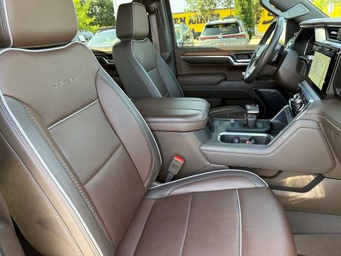 Used 2024 GMC Sierra 1500 Denali AWD/4WD image 26