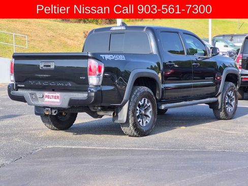 Used 2020 Toyota Tacoma TRD Off-Road w/ TRD Premium Off Road Package AWD/4WD image 6
