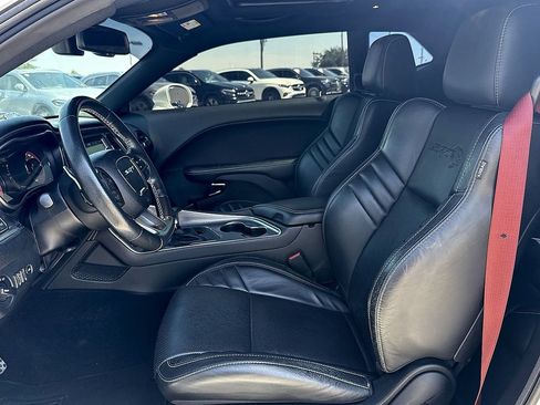 Used 2019 Dodge Challenger SRT Hellcat Redeye RWD image 16
