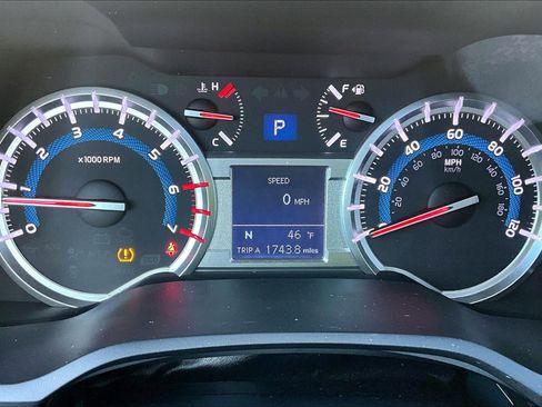 Used 2019 Toyota 4Runner Limited image 22