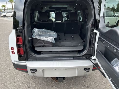 New 2025 Land Rover Defender 130 S image 16