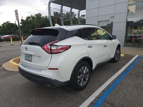 Used 2018 Nissan Murano SV FWD image 4