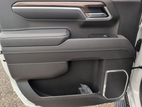 New 2026 Chevrolet Silverado 1500 LT AWD/4WD image 32