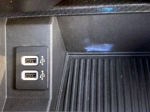 Used 2018 Ford F150 Raptor w/ Equipment Group 802A Luxury image 18