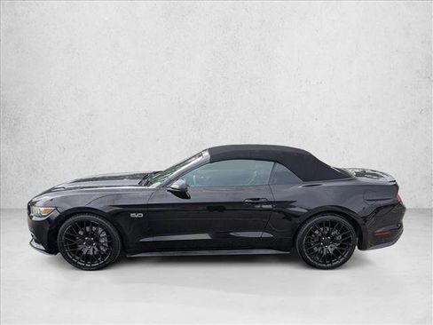 Used 2017 Ford Mustang GT Premium w/ Equipment Group 401A image 8