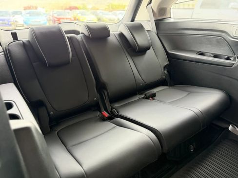 Used 2025 Honda Odyssey Elite image 18