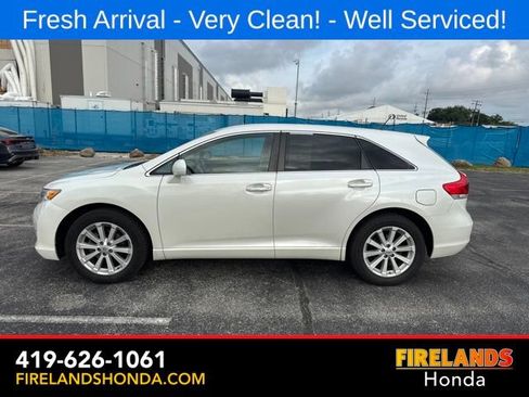 Used 2011 Toyota Venza w/ Convenience Pkg FWD image 1