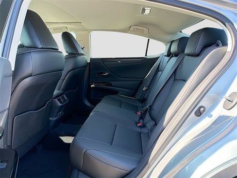 New 2025 Lexus ES 350 w/ Premium Package image 21