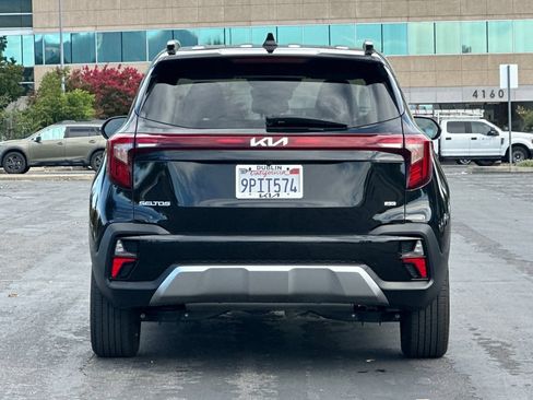 Used 2025 Kia Seltos S AWD/4WD image 5