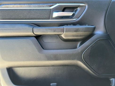 Used 2020 RAM 1500 Big Horn AWD/4WD image 13