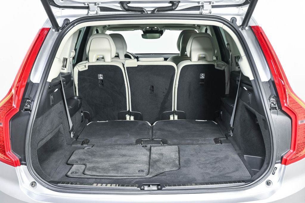 Certified 2022 Volvo XC90 T6 Inscription AWD/4WD image 31