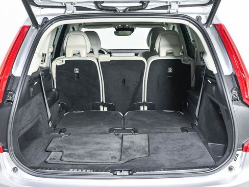 Certified 2022 Volvo XC90 T6 Inscription AWD/4WD image 31