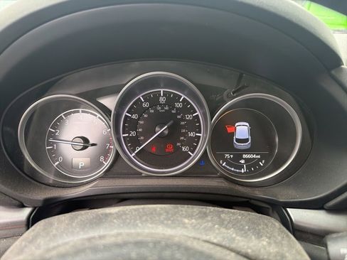 Used 2020 MAZDA CX-5 Touring image 17