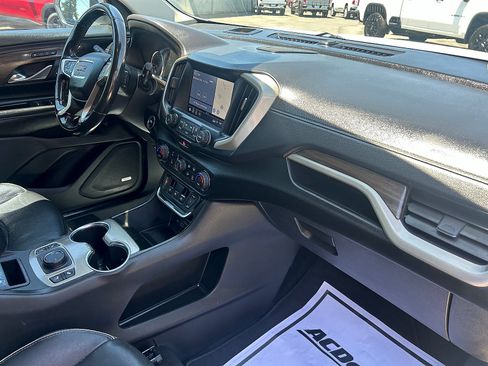 Used 2018 GMC Terrain Denali w/ Comfort Package FWD image 30