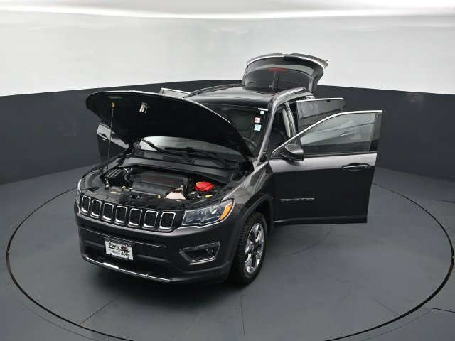 Used 2019 Jeep Compass Limited w/ Advanced Safety Group AWD/4WD image 25