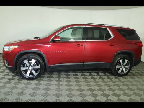 Used 2018 Chevrolet Traverse LT AWD/4WD image 14