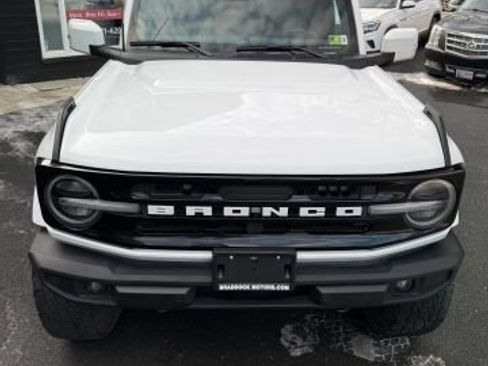 Used 2022 Ford Bronco Outer Banks image 13