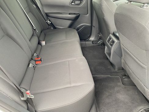 Used 2025 Nissan Rogue S AWD/4WD image 13