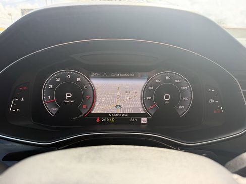 Used 2019 Audi Q8 Prestige image 27