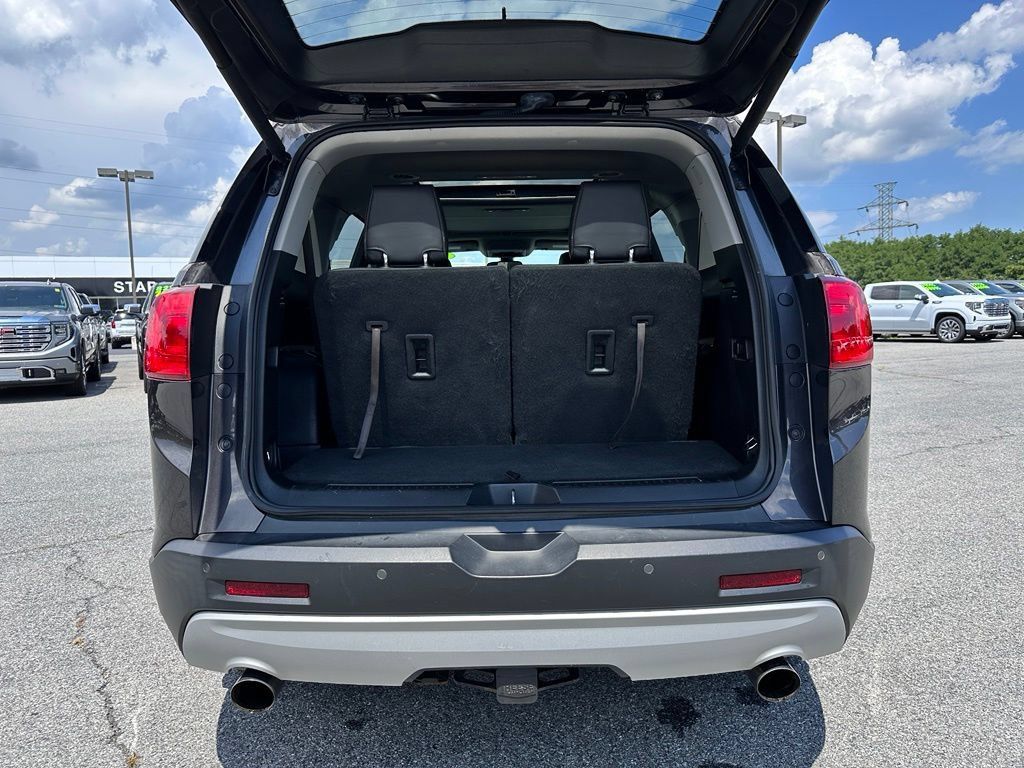 Certified 2019 GMC Acadia SLT w/ LPO, Floor Liner Package AWD/4WD image 40