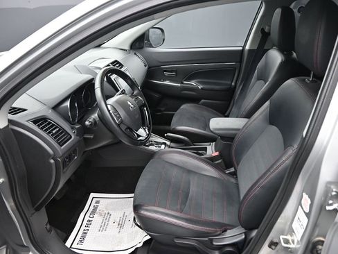 Used 2024 Mitsubishi Outlander Sport SE AWD/4WD image 11