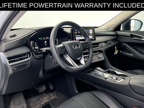 Certified 2026 INFINITI QX60 Luxe w/ Cargo Package FWD image 15