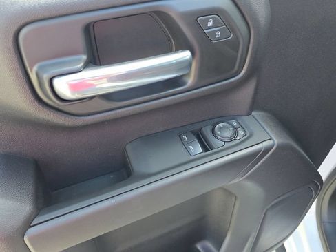 Used 2025 Chevrolet Silverado 1500 W/T RWD image 19