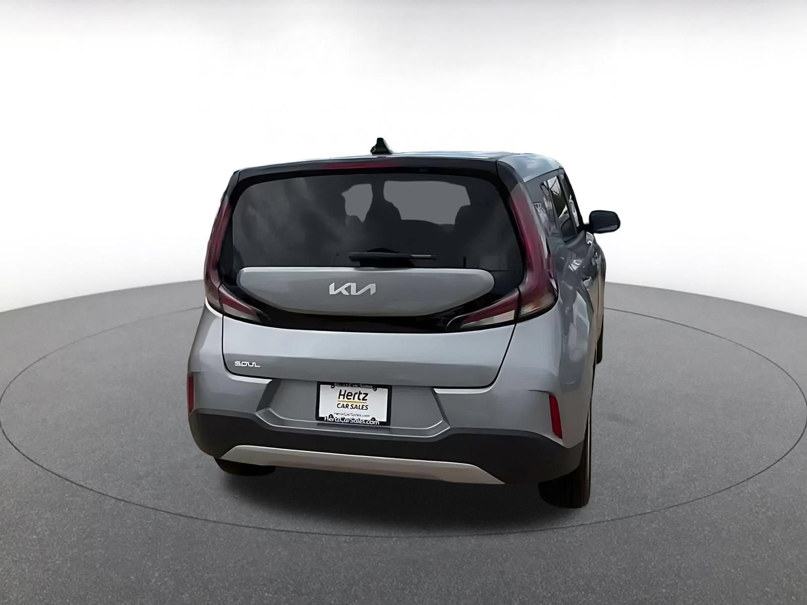 Used 2025 Kia Soul LX w/ LX Technology Package FWD image 15