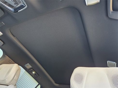 New 2026 Cadillac Vistiq Sport w/ LPO, Floor Liner Package image 22