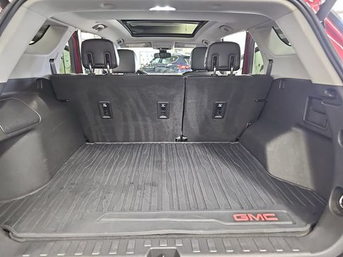 Used 2018 GMC Terrain SLT w/ Preferred Package AWD/4WD image 12
