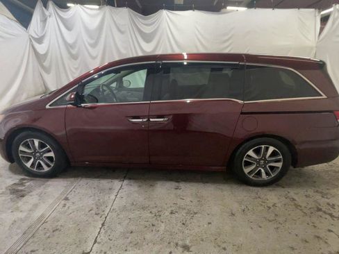 Used 2016 Honda Odyssey Touring Elite image 5