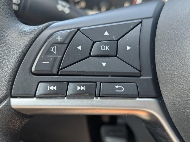 Used 2024 Nissan Altima 2.5 SV FWD image 20