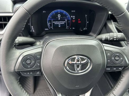 New 2026 Toyota Corolla Cross LE w/ Moonroof Package FWD image 18