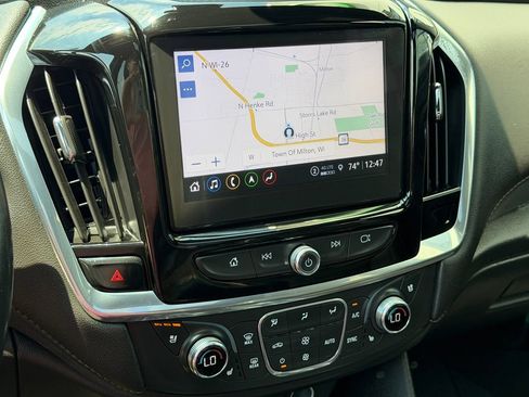 Used 2022 Chevrolet Traverse High Country w/ LPO, Cargo Package AWD/4WD image 13