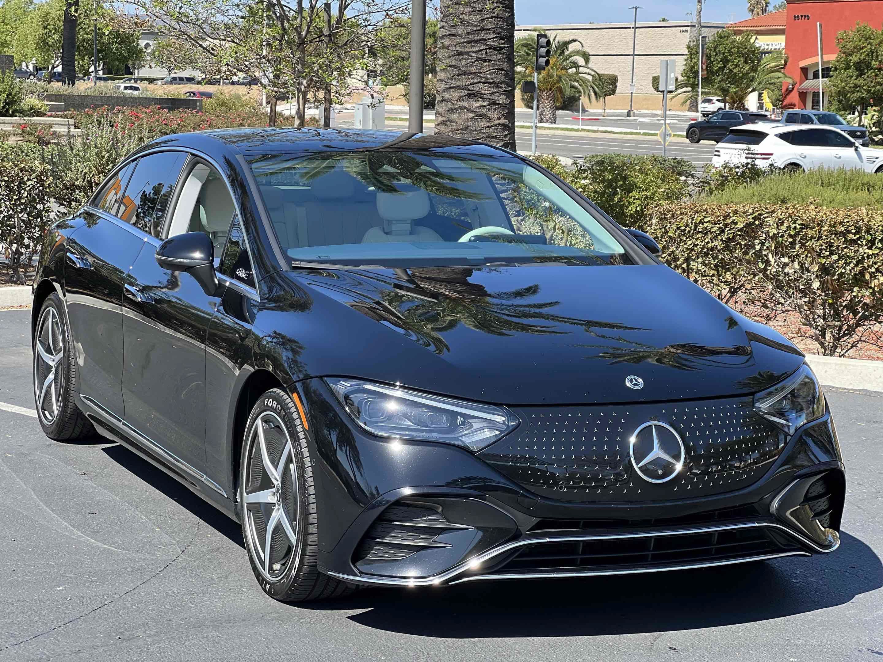 Used 2023 Mercedes-Benz EQE 350+ 4MATIC Sedan w/ Exclusive Trim Package image 20