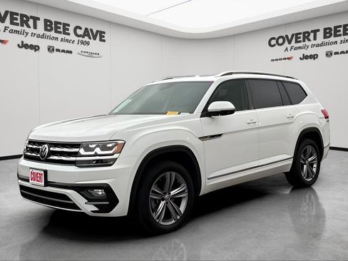 Used 2019 Volkswagen Atlas SE image 3