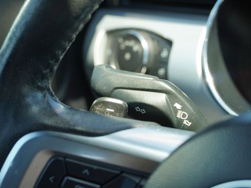 Used 2017 Ford Mustang Premium image 43