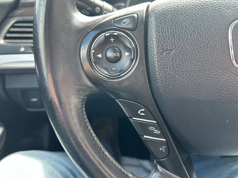 Used 2013 Honda Crosstour EX-L image 19