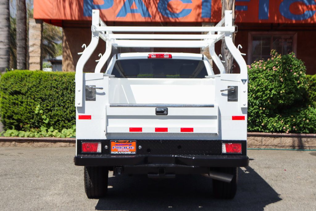 Used 2024 RAM 3500 Big Horn AWD/4WD image 7