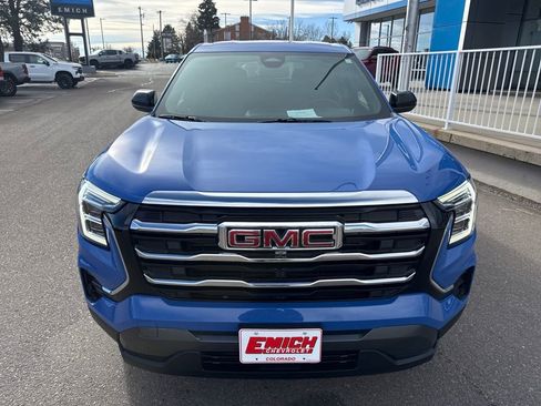 Used 2025 GMC Terrain Elevation image 8