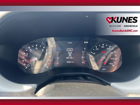 Used 2025 Jeep Compass Limited image 18