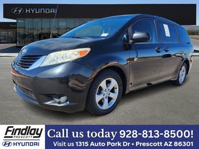 Used 2012 Toyota Sienna LE w/ Towing Pkg