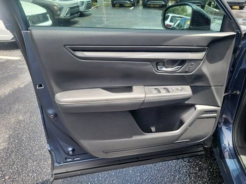 Used 2025 Honda CR-V Sport-L image 17