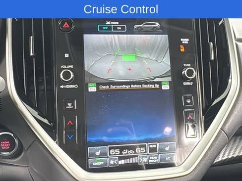 Used 2025 Subaru Ascent Premium image 31