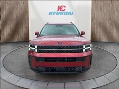 Used 2025 Hyundai Santa Fe Calligraphy image 2