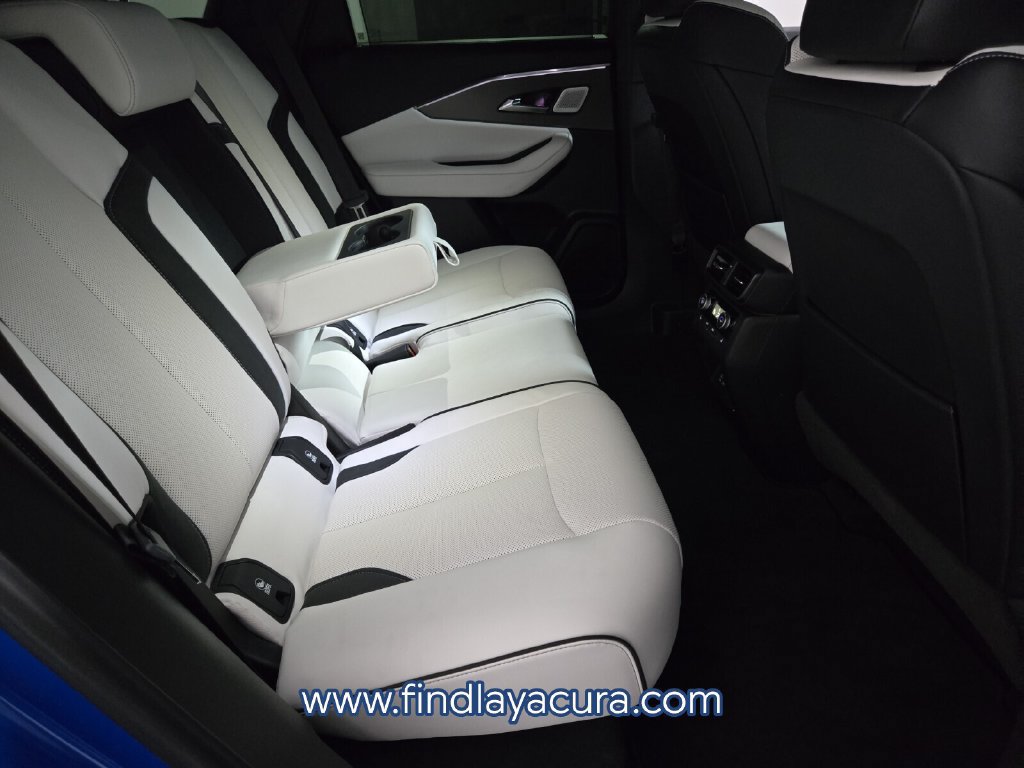 Used 2024 Acura ZDX Type S AWD/4WD image 16